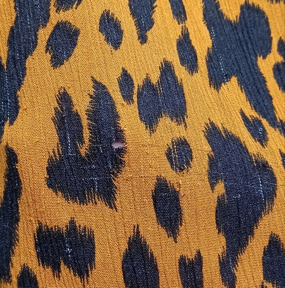 Umgee Leopard Print Collared V-Neck Boho Frayed Hem Sz L Tunic Top - Picture 8 of 15